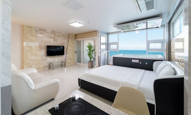 Imagen de la habitación del Pensión Pohang Pinewave Sea and Spa Pension. Foto 14