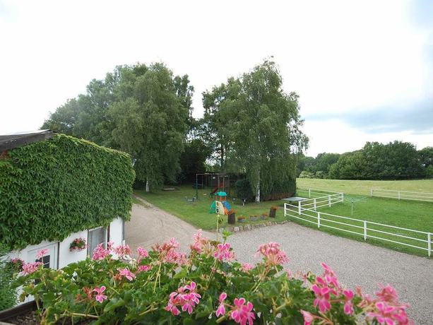 Imagen de los exteriores del Pensión Pohnsdorfer M&uuml;hle. Foto 15