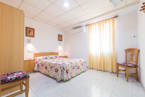 Imagen de la habitación del Pensión Puerto Rico, Murcia. Foto 9