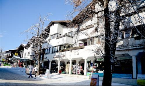 Imagen de los interiores del Pensión Rainer, Ellmau. Foto 8