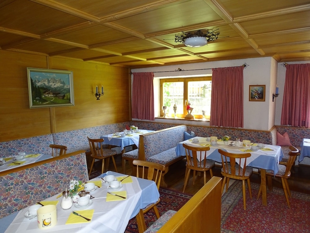 Imagen del bar/restaurante del Pensión Rainhof. Foto 3