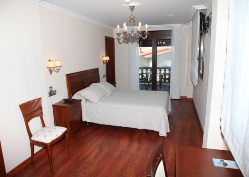 Imagen general del Pensión Residencia A Cruz&aacute;n - Adults Only. Foto 6