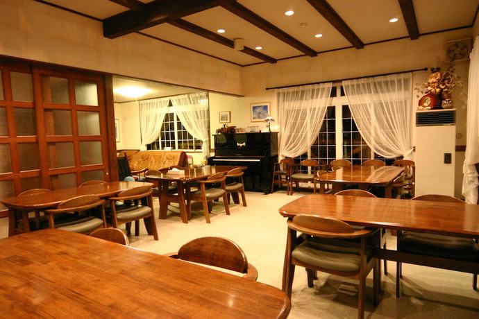 Imagen del bar/restaurante del Pensión Resort Pension Shikisai. Foto 10