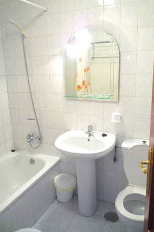 Imagen de la habitación del Pensión Rey, Illa de Arousa. Foto 10