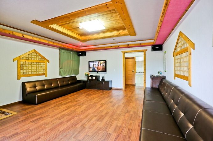 Imagen de la habitación del Pensión Sambatgol. Foto 5