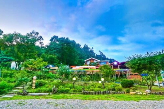 Imagen general del Pensión Sambatgol. Foto 1