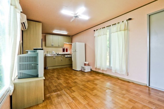 Imagen de la habitación del Pensión Sambatgol. Foto 11