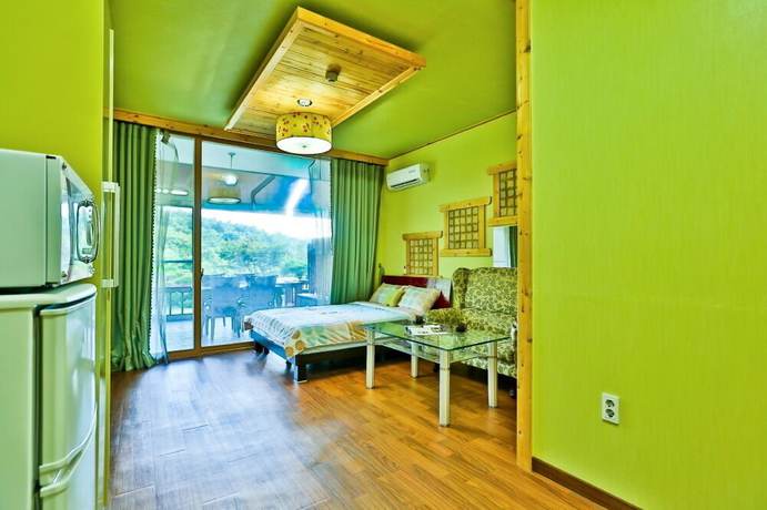 Imagen de la habitación del Pensión Sambatgol. Foto 19