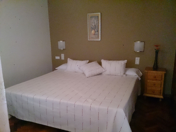 Imagen de la habitación del Pensión Santa Clara, A Coruña. Foto 2