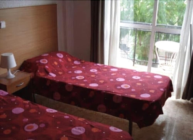 Imagen de la habitación del Pensión Santa Fe, Fuengirola. Foto 4