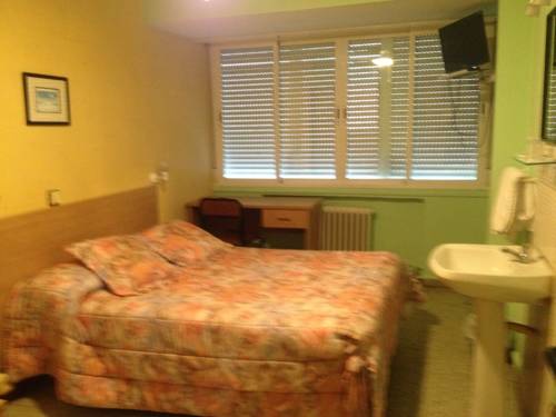 Imagen de la habitación del Pensión Santa Gema. Foto 9