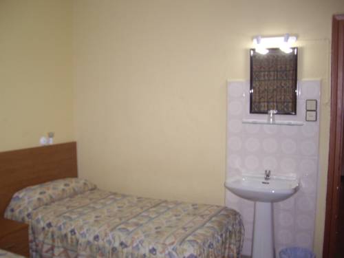 Imagen de la habitación del Pensión Santa Gema. Foto 12