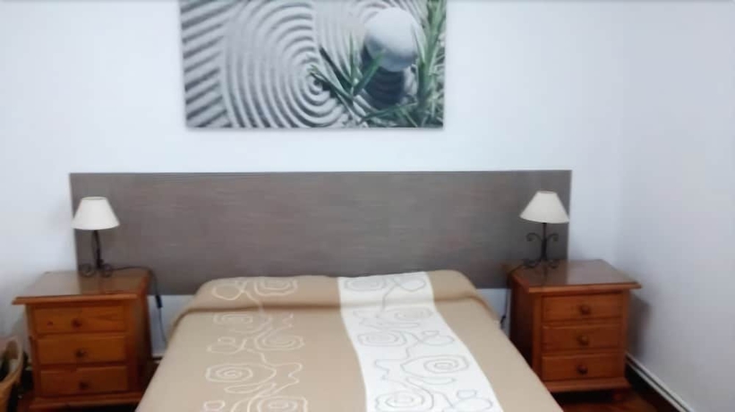 Imagen de la habitación del Pensión Santa Rita, Santiago de Compostela. Foto 6
