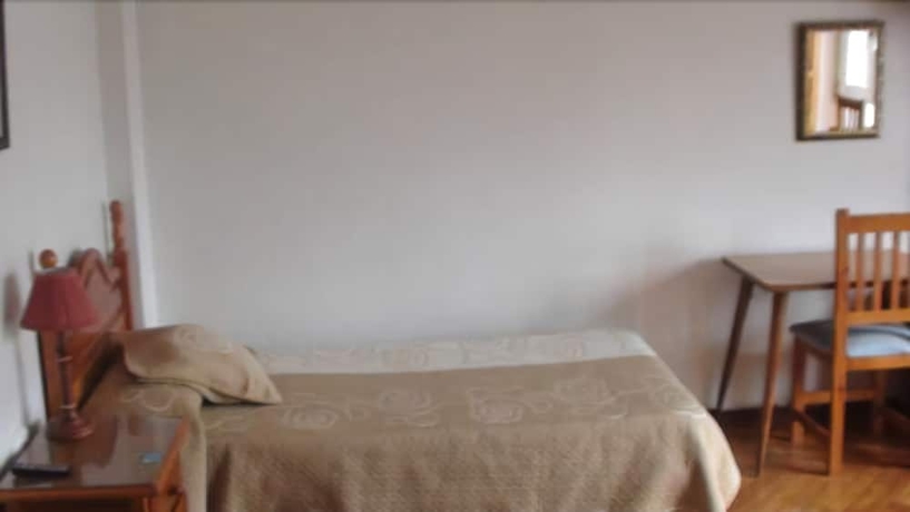 Imagen de la habitación del Pensión Santa Rita, Santiago de Compostela. Foto 7