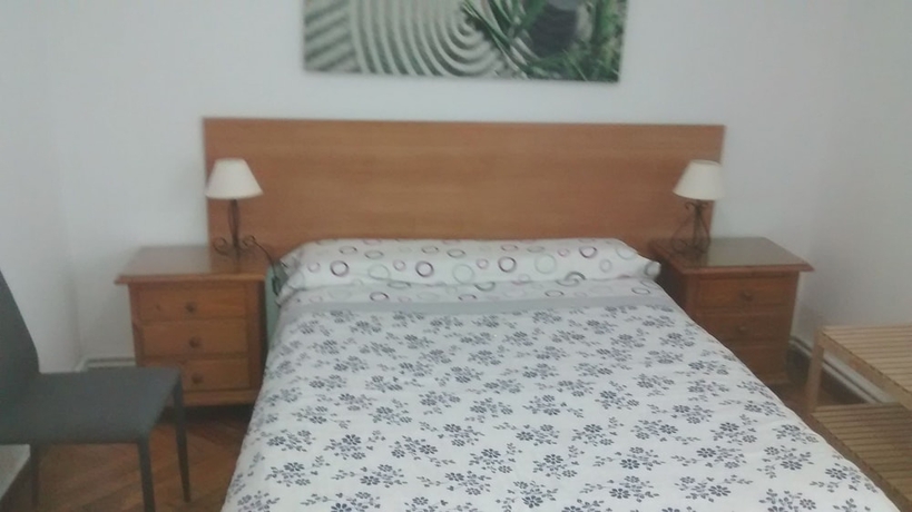 Imagen de la habitación del Pensión Santa Rita, Santiago de Compostela. Foto 16