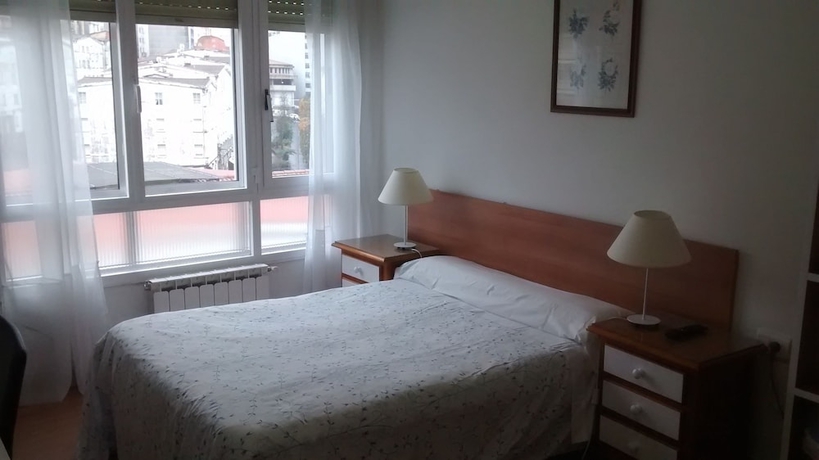 Imagen de la habitación del Pensión Santa Rita, Santiago de Compostela. Foto 19