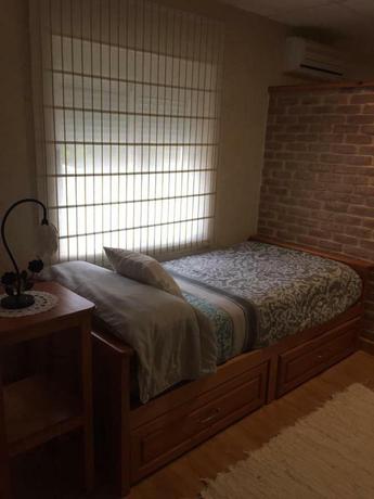 Imagen de la habitación del Pensión Santa Teresa, Villanueva de la Jara. Foto 11