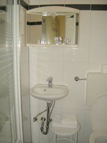 Imagen de la habitación del Pensión Schottentor. Foto 34