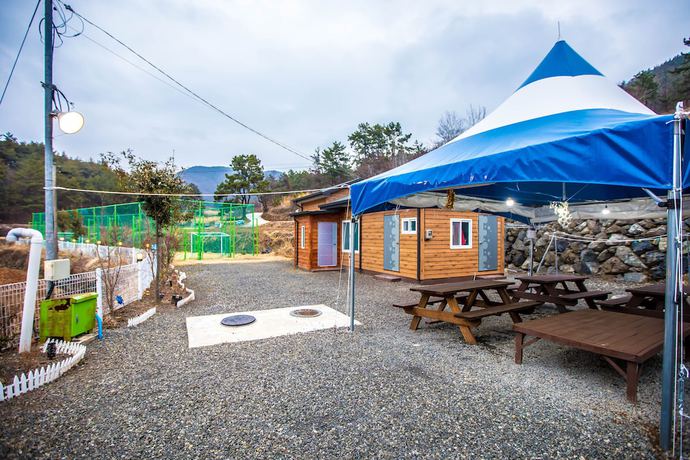 Imagen de los exteriores del Pensión Sea and Sunset Pension. Foto 20