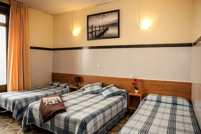 Imagen de la habitación del Pensión Segre. Foto 4