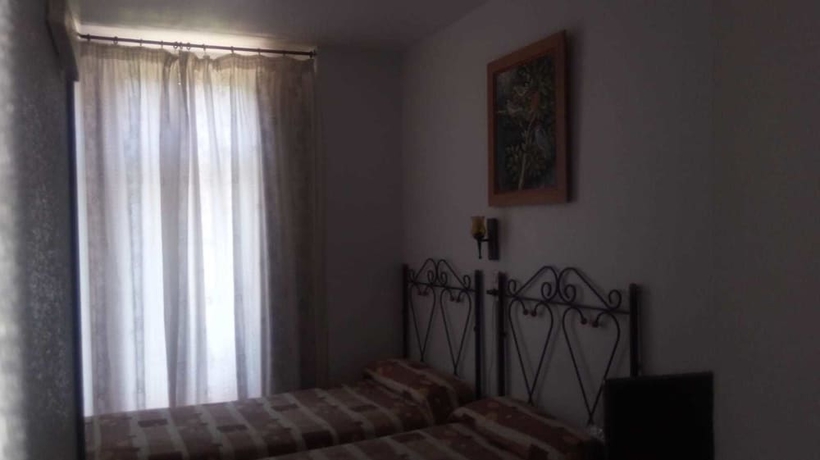 Imagen de la habitación del Pensión Segura. Foto 7