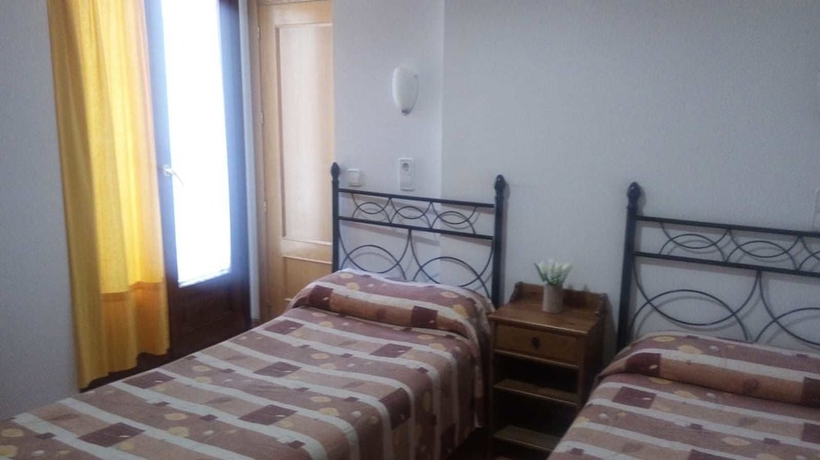 Imagen de la habitación del Pensión Segura. Foto 8