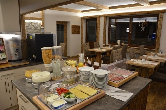 Imagen del bar/restaurante del Pensión Senner Appartements. Foto 6