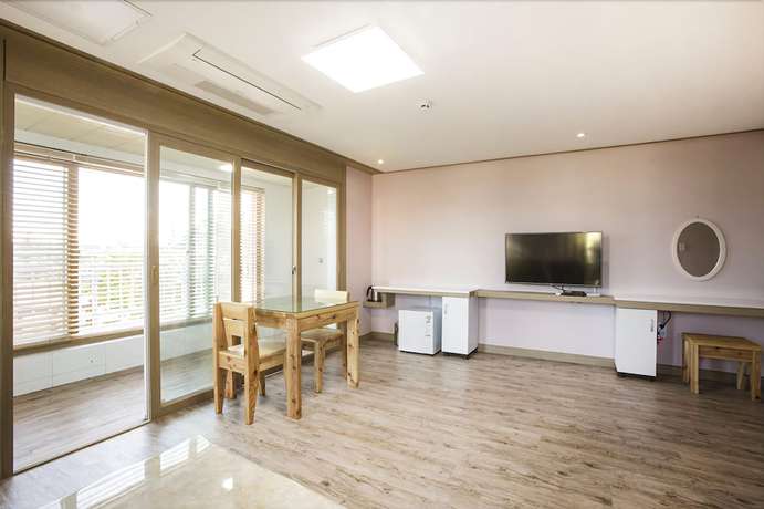 Imagen de la habitación del Pensión Sheelddi. Foto 17