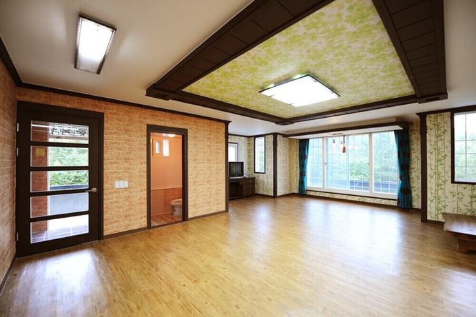 Imagen de la habitación del Pensión Shiny Town. Foto 19