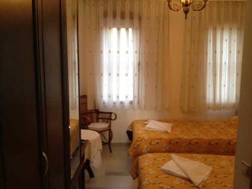 Imagen de la habitación del Pensión Sibel. Foto 17