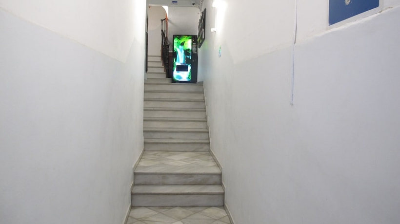 Imagen de los interiores del Pensión Solarium, Las Ramblas. Foto 14