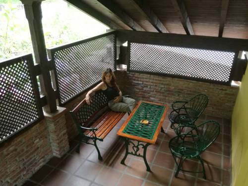 Imagen de los interiores del Pensión Sol&iacute;s, Cangas de On&iacute;s. Foto 8