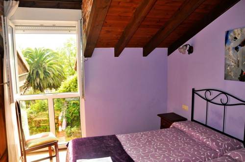 Imagen de la habitación del Pensión Sol&iacute;s, Cangas de On&iacute;s. Foto 7
