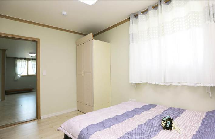 Imagen de la habitación del Pensión Star Jari. Foto 5