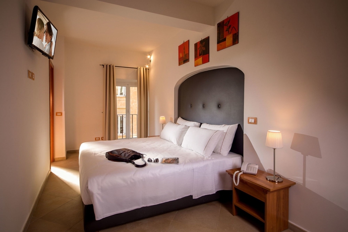 Imagen de la habitación del Pensión Suite Artis Barberini. Foto 6