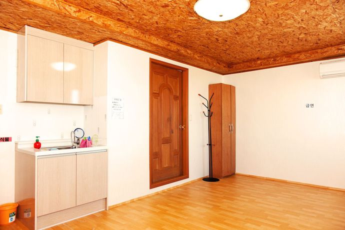 Imagen de la habitación del Pensión Sunrise, Jeburi. Foto 4