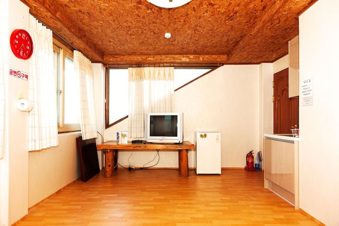 Imagen de la habitación del Pensión Sunrise, Jeburi. Foto 11