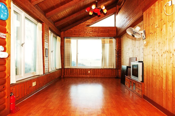 Imagen de la habitación del Pensión Sunrise, Jeburi. Foto 13