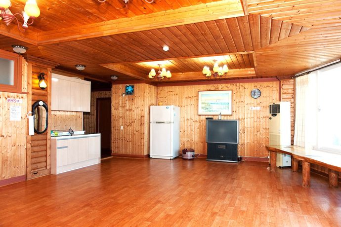 Imagen de la habitación del Pensión Sunrise, Jeburi. Foto 18