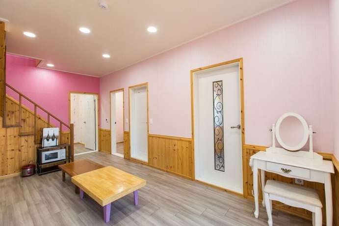 Imagen de la habitación del Pensión Sunrise, Yeongheung. Foto 8