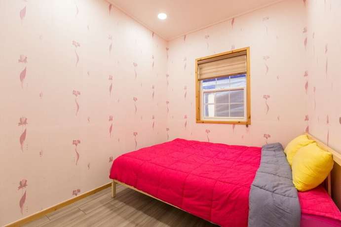 Imagen de la habitación del Pensión Sunrise, Yeongheung. Foto 9