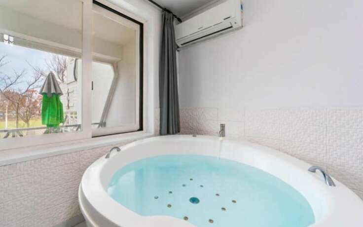 Imagen general del Pensión Taean Piano Spa Pension. Foto 15