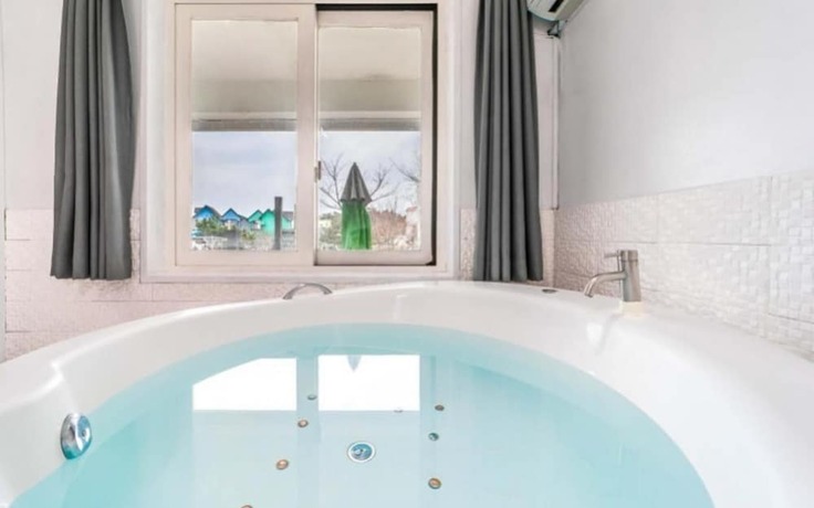 Imagen general del Pensión Taean Piano Spa Pension. Foto 19