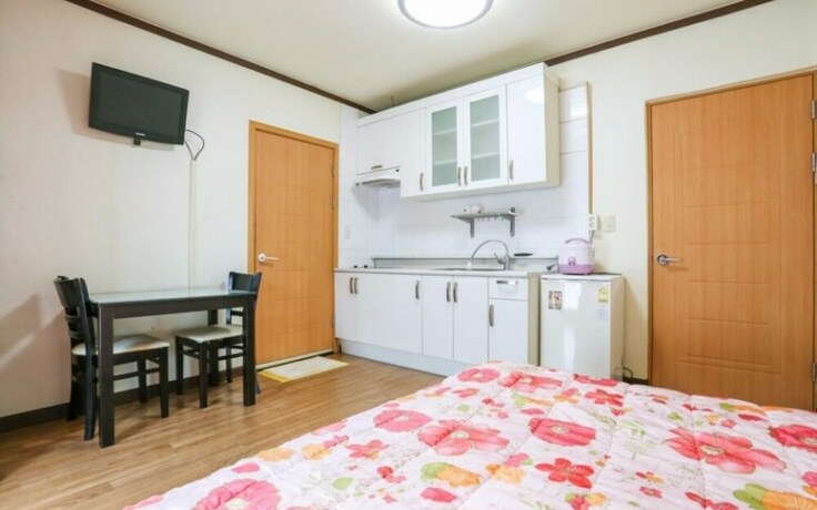 Imagen general del Pensión Taean Sunflower Pension. Foto 10