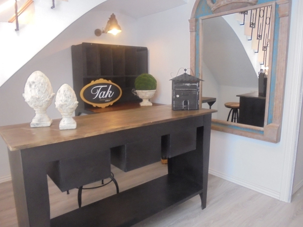 Imagen de los interiores del Pensión Tak. Foto 14