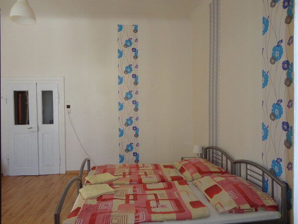 Imagen de la habitación del Pensión Tara, Praga. Foto 2