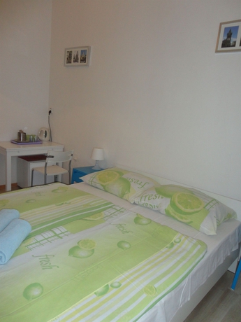 Imagen de la habitación del Pensión Tara, Praga. Foto 6