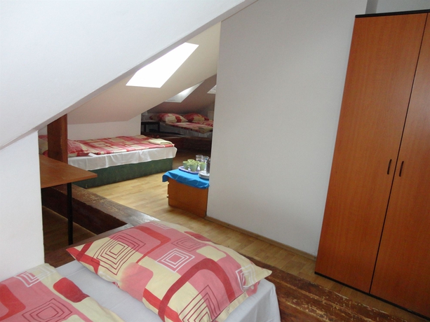 Imagen de la habitación del Pensión Tara, Praga. Foto 7