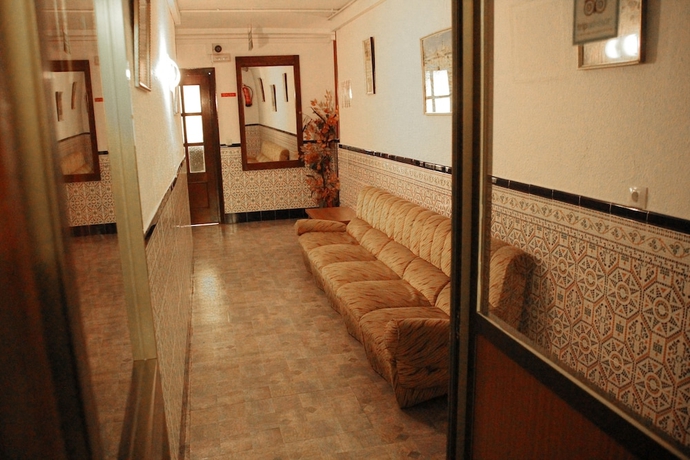 Imagen de los interiores del Pensión Terminal, Málaga. Foto 19