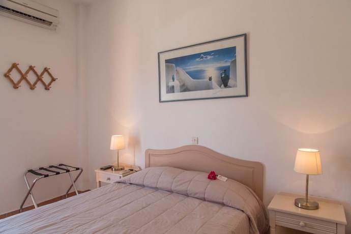 Imagen de la habitación del Pensión The Flower, OIA. Foto 3